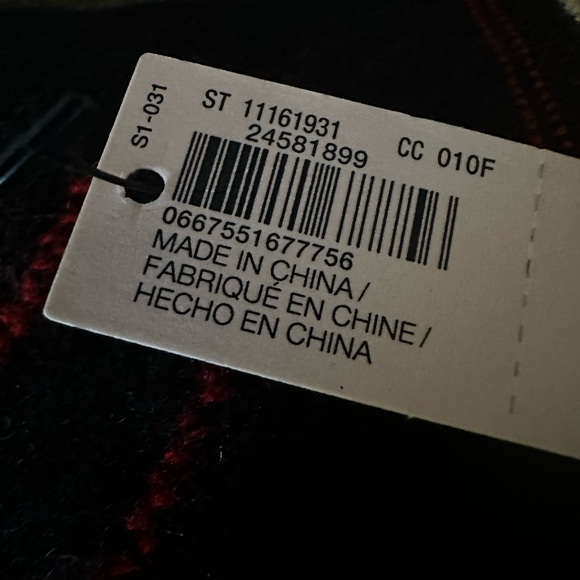 Victoria's Secret Winter Angel Collection Scarf Black Hearted One Size New - Picture 8 of 10